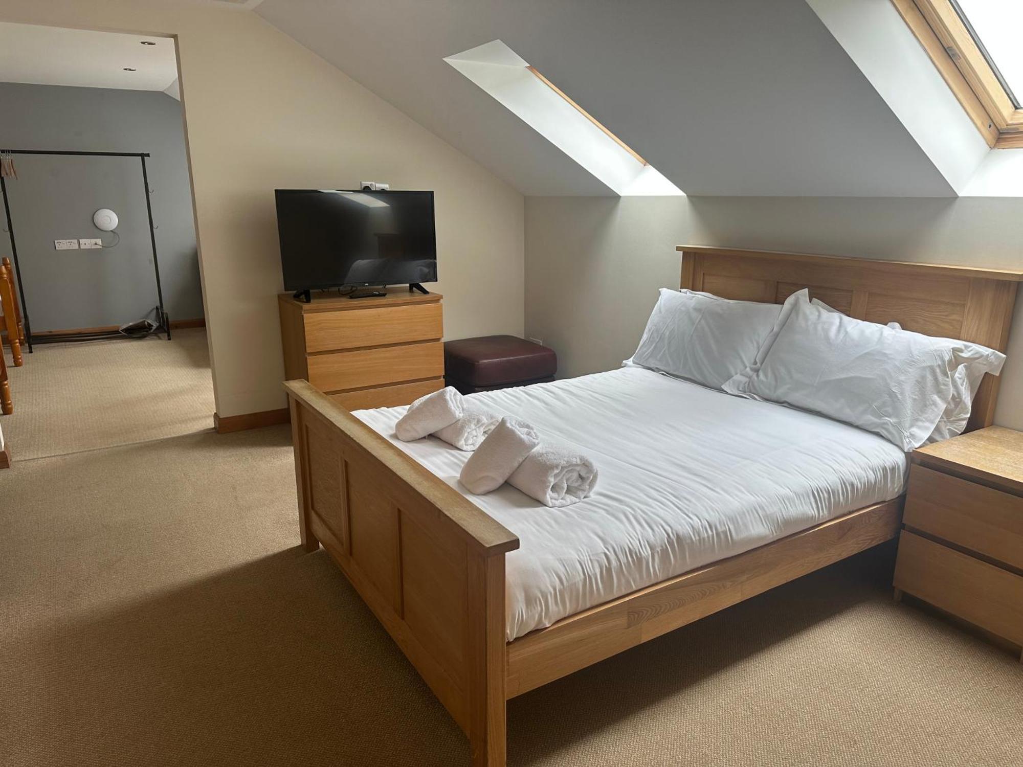 Afan Lodge Порт Толбът Екстериор снимка